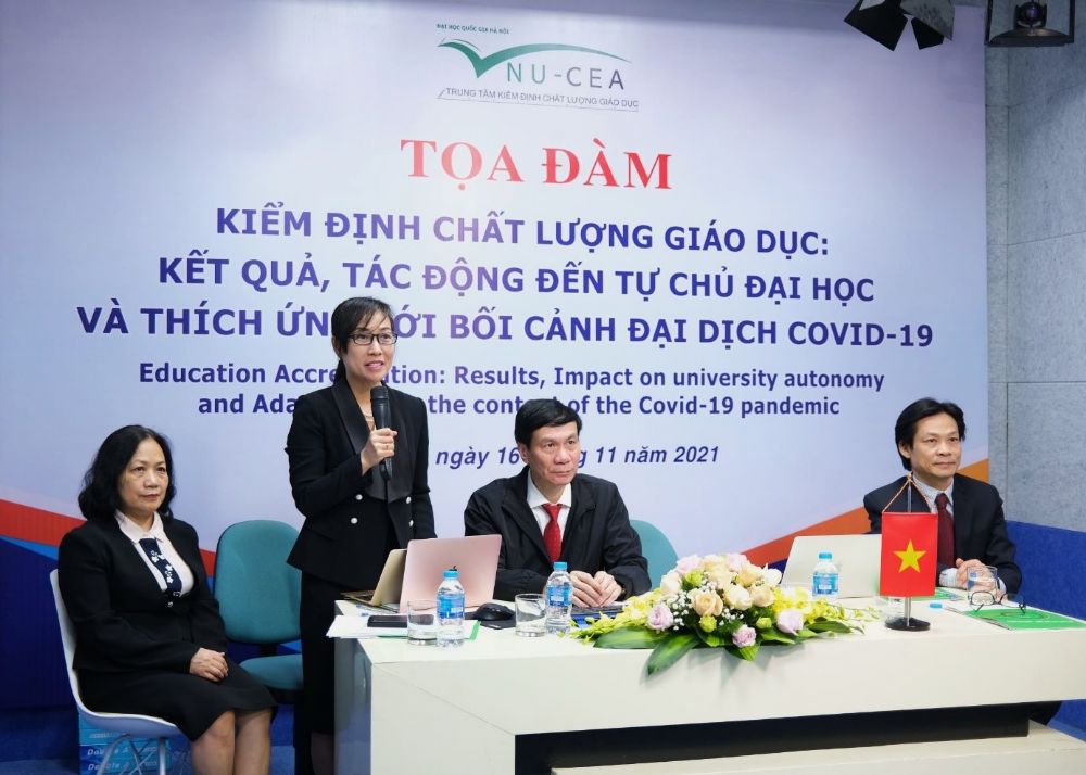 Trung tâm Kiểm định chất lượng giáo dục - ĐHQGHN tổ chức thành công Tọa đàm “Kiểm định chất lượng giáo dục: Kết quả, tác động đến tự chủ đại học và thích ứng với bối cảnh đại dịch Covid – 19”