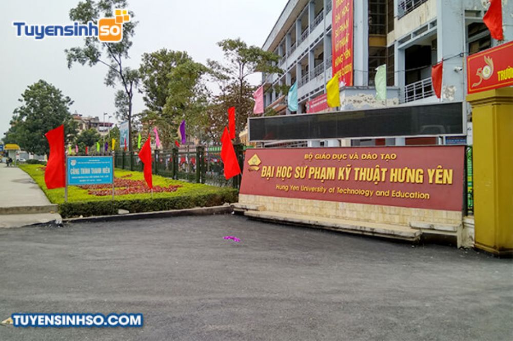 Kết thúc đợt khảo sát chính thức đánh giá chất lượng 04 chương trình đào tạo tại Trường Đại học Sư phạm kỹ thuật Hưng Yên
