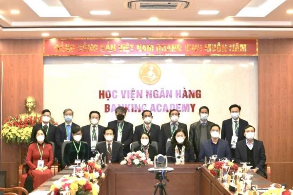 Bế mạc đợt Khảo sát chính thức đánh giá ngoài 04 chương trình đào tạo chính quy trình độ đại học tại Học viện Ngân hàng