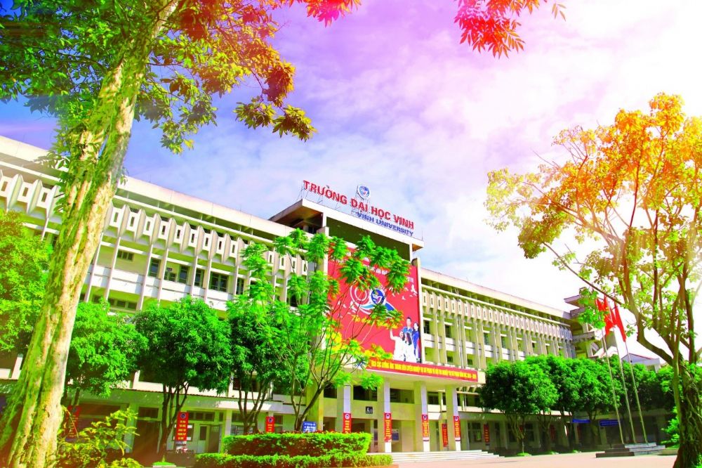 Khảo sát chính thức đánh giá ngoài chu kỳ 2 Trường Đại học Vinh