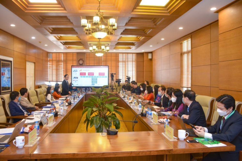 Site Visit to assess 04 programs of Hanoi Pedagogical University 2