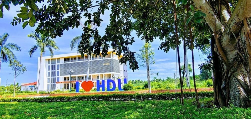 Bế mạc đợt Khảo sát chính thức đánh giá ngoài 04 chương trình đào tạo Trường Đại học Hồng Đức