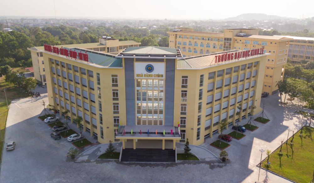 Khảo sát sơ bộ đánh giá chất lượng chương trình đào tạo tại Trường Đại học Kinh tế, Đại học Huế