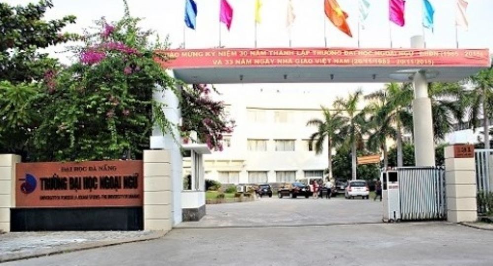 Site visit at University of Foreign Language Studies – University of Da Nang