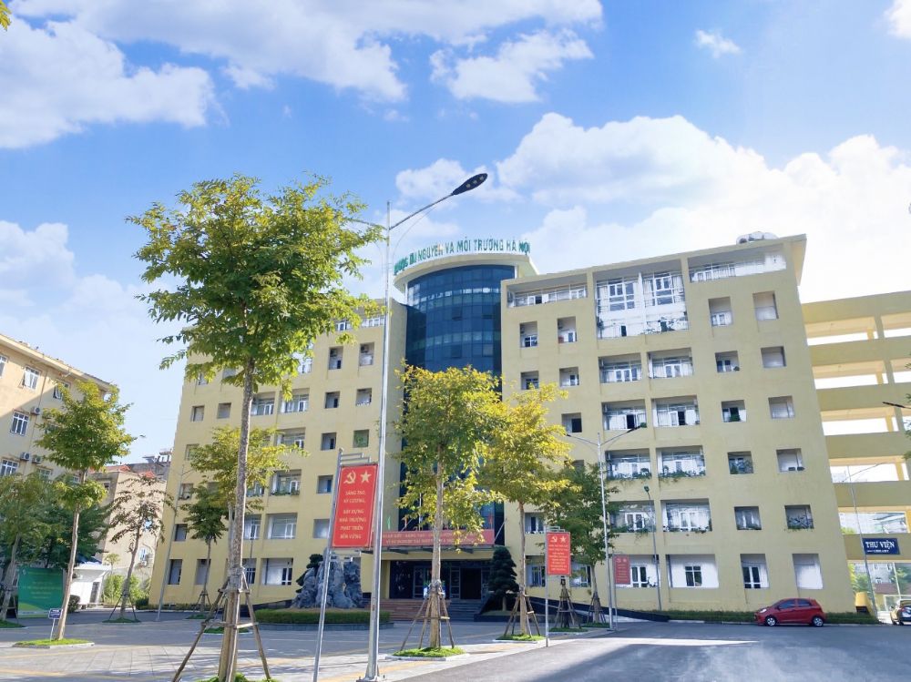 Khảo sát chính thức đánh giá ngoài chu kỳ 2 Trường Đại học Tài nguyên và Môi trường Hà Nội