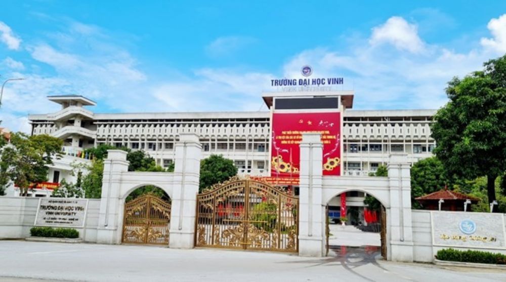 Khảo sát sơ bộ đánh giá chất lượng chương trình đào tạo tại Trường Đại học Vinh