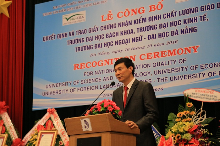 Trung tâm Kiểm định chất lượng giáo dục-Đại học Quốc gia Hà Nội trao Giấy chứng nhận kiểm định chất lượng giáo dục cho 3 trường đại học trực thuộc Đại học Đà Nẵng