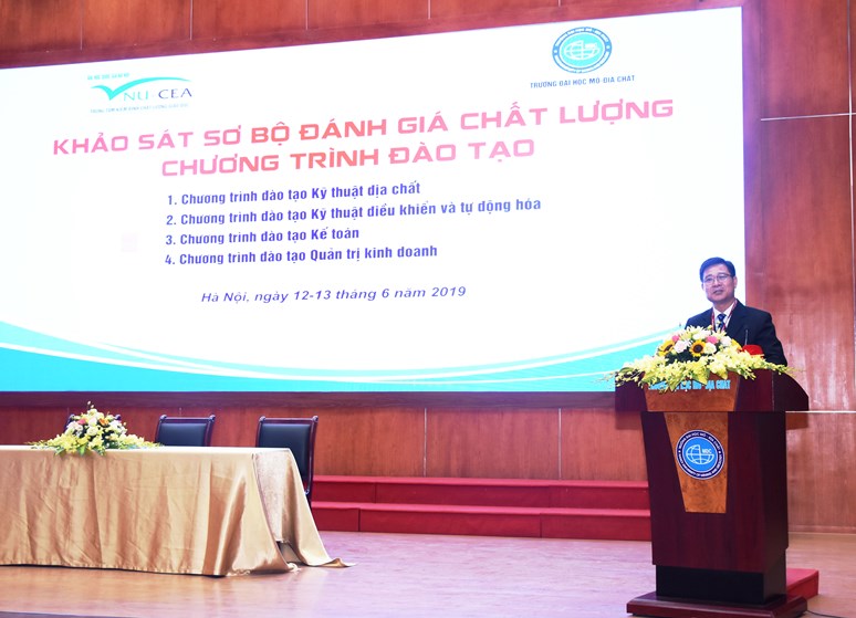Khảo sát sơ bộ đánh giá chất lượng 04 chương trình đào tạo của Trường Đại học Mỏ - Địa chất