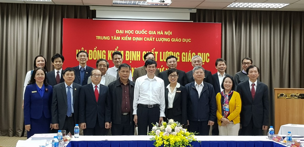 Trung tâm Kiểm định chất lượng giáo dục - Đại học Quốc gia Hà Nội tổ chức Phiên họp Hội đồng Kiểm định chất lượng giáo dục lần thứ X