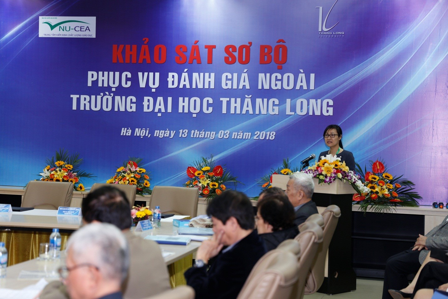 Đoàn chuyên gia đánh giá ngoài khảo sát sơ bộ tại Trường Đại học Thăng Long