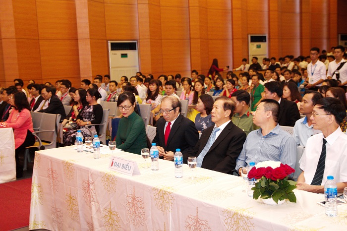 Đoàn chuyên gia đánh giá ngoài khảo sát sơ bộ tại Trường Đại học Hà Tĩnh