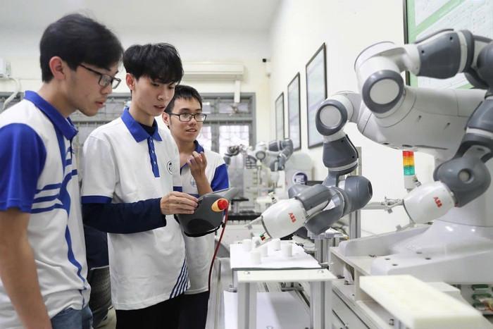 Đột phá ở Luật 125/2025/QH15: Lấy hệ thống bảo đảm chất lượng bên trong là ưu tiên tiên quyết