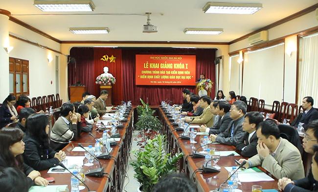 Lần đầu tiên đào tạo kiểm định viên KĐCL giáo dục
