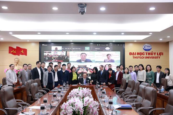 Khảo sát sơ bộ đánh giá chất lượng các chương trình đào tạo tại Trường Đại học Thủy lợi