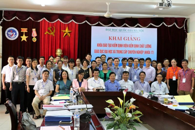 Khai giảng bồi dưỡng nghiệp vụ kiểm định viên giáo dục đại học và cao đẳng sư phạm Khóa 17