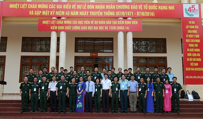 ĐHQGHN đào tạo kiểm định viên kiểm định chất lượng giáo dục cho Bộ Quốc phòng - KHóa 14 Đào tạo Kiểm định viên
