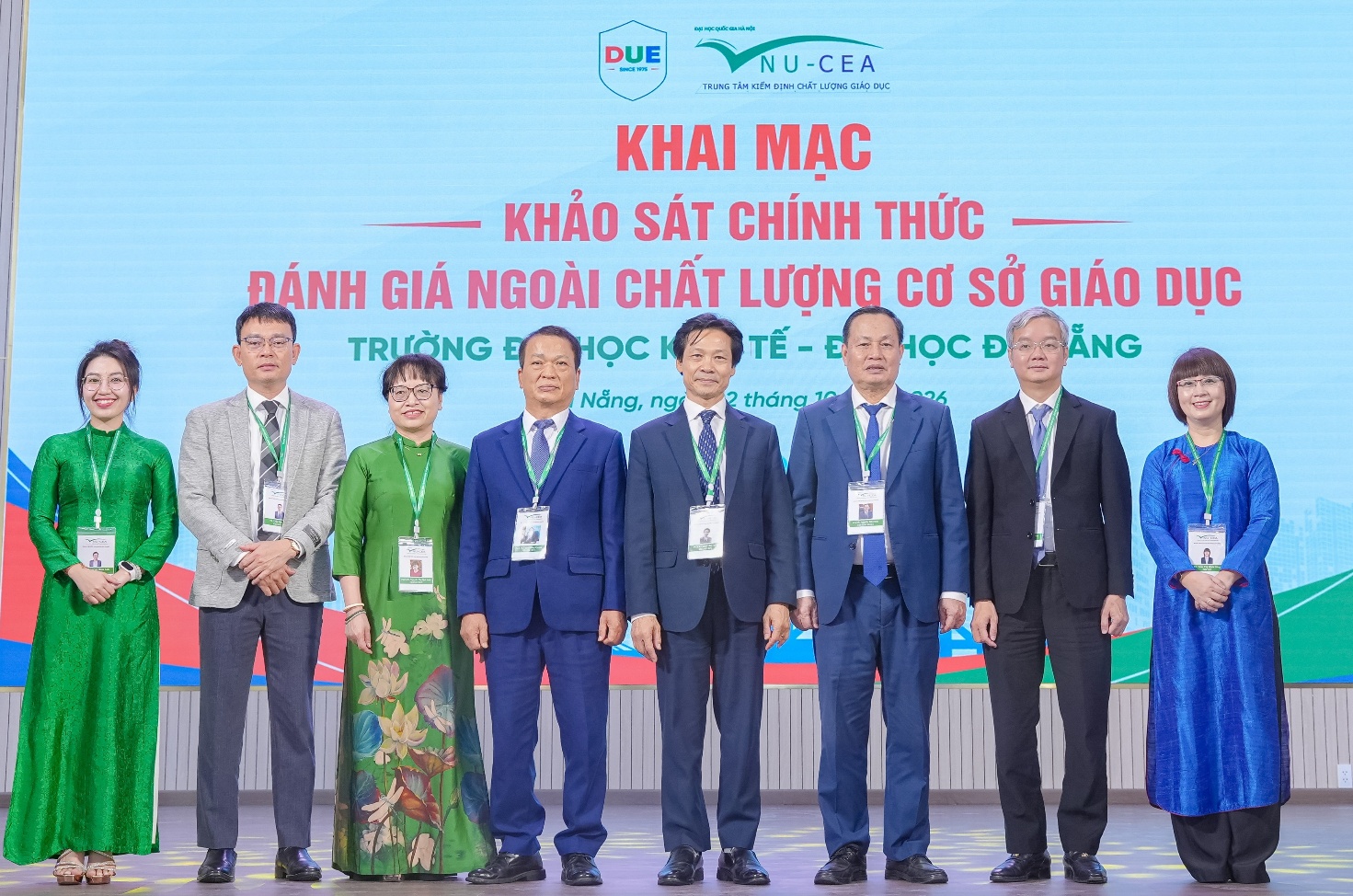 Đoàn đánh giá ngoài