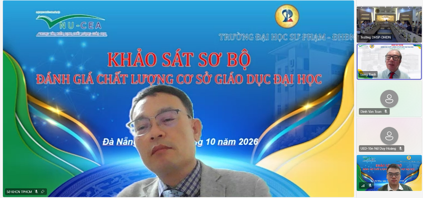 TS. Trần Hữu Lượng - Thư ký Đoàn ĐGN trao đổi tại Khảo sát sơ bộ