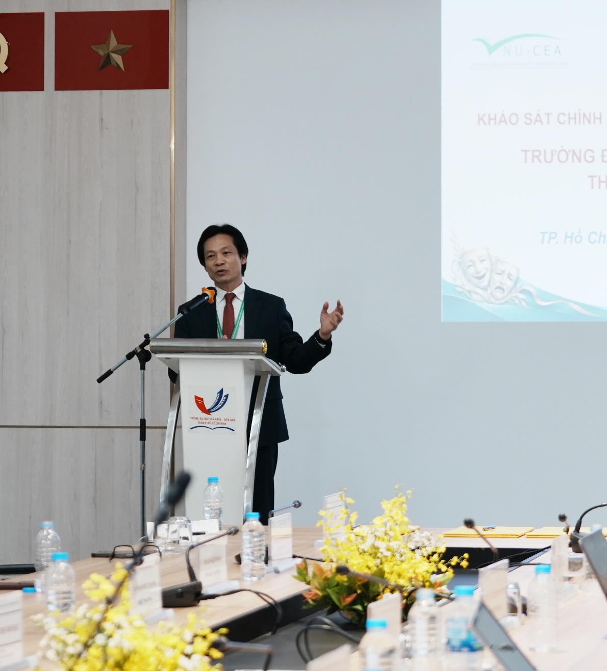 PGS.TS. Đinh Văn Toàn, Phó Giám đốc Trung tâm KĐCLGD - ĐHQGHN phát biểu