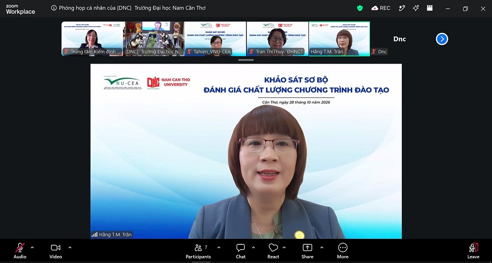 TS. Trần Thị Minh Hằng, Thư ký Đoàn ĐGN báo cáo